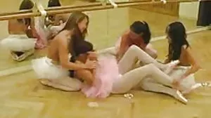 ගුද මගුල වයිෆ්