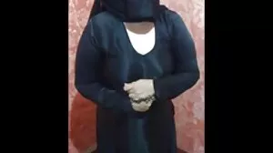 1 සරාගී කෙල්ල 2 පිරිමි මගුල